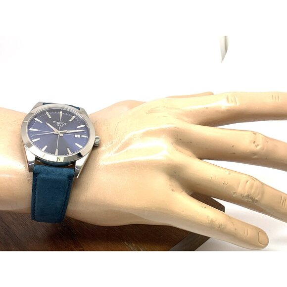 Tissot Men's Watch Swiss Quartz Blue Dial Date 40mm Leather Strap T127410A - Picture 5 of 15